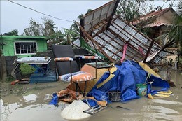 Philippines: Bão Conson làm ít nhất 3 người thiệt mạng, 31 người mất tích