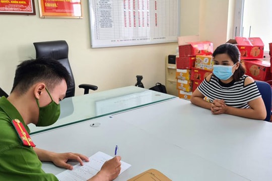 Khởi tố đối tượng làm giấy đi đường đưa 9 người từ vùng dịch Hà Nội về tỉnh Nghệ An