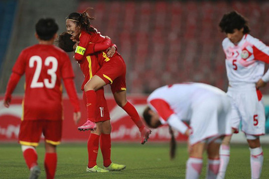 Thắng Tajikistan 7-0, tuyển nữ Việt Nam thẳng tiến vào vòng chung kết Asian Cup 2022