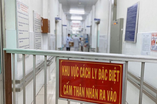 Người nhà bệnh nhân dương tính, Hà Nội khẩn tìm người đến Bệnh viện Hữu nghị Việt-Đức