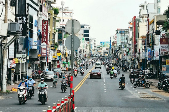 Thành phố Hồ Chí Minh ngày đầu nới lỏng giãn cách