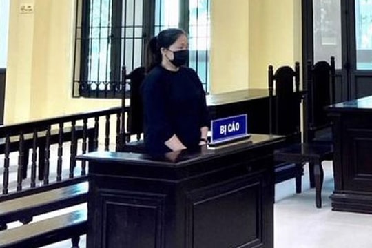 12 tháng tù dành cho người phụ nữ say rượu tấn công cán bộ tại chốt kiểm dịch