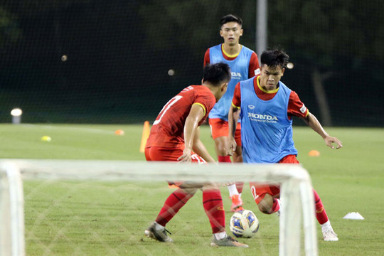U23 Việt Nam dốc sức tập luyện tại UAE, hướng tới vòng loại U23 châu Á 2022