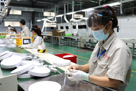 Doanh nghiệp sản xuất công nghiệp Hà Nội: Nỗ lực để hoàn thành kế hoạch