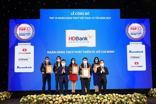 Kinh doanh hiệu quả, đồng hành cùng nền kinh tế vượt qua dịch Covid-19, HDBank khẳng định vị thế top 5 ngân hàng uy tín nhất Việt Nam