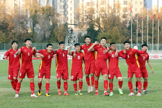 Ông Park Hang-seo triệu tập 8 cầu thủ U23 Việt Nam chuẩn bị cho AFF Suzuki Cup 2020