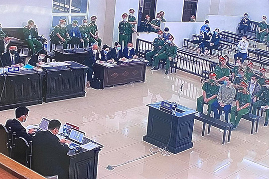 Xét xử vụ án Phan Văn Anh Vũ đưa hối lộ 5 tỷ đồng