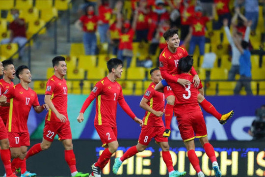 Tiền vệ Quang Hải: Đội tuyển Việt Nam quyết tâm có điểm trước các đội bóng hàng đầu châu Á