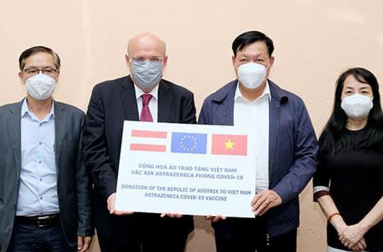 Cộng hòa Áo trao tặng Việt Nam 50.000 liều vắc xin AstraZeneca