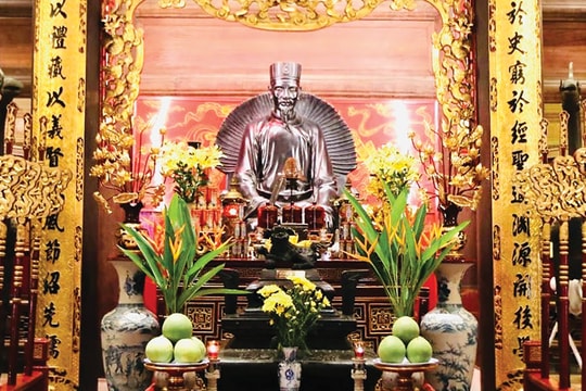 ''Người thầy của muôn đời''