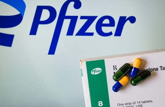 Pfizer đạt thỏa thuận cung ứng thuốc điều trị Covid-19 trên toàn cầu