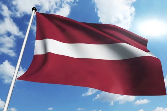 Điện mừng Quốc khánh Cộng hòa Latvia