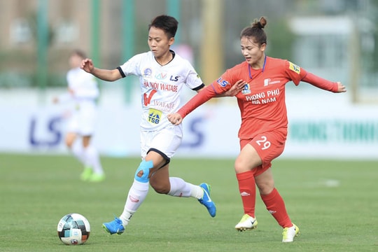 Hà Nội Watabe đấu thành phố Hồ Chí Minh trong trận chung kết Giải vô địch quốc gia nữ 2021