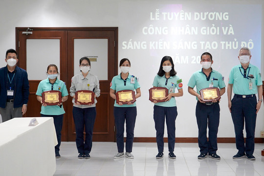 Công đoàn Hà Nội trao thưởng cho người lao động tiêu biểu Công ty TNHH Canon Việt Nam