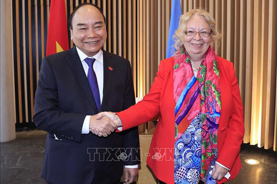 Chủ tịch nước Nguyễn Xuân Phúc thăm trụ sở Văn phòng LHQ tại Geneva, gặp Tổng Giám đốc Văn phòng Tatiana Valoya
