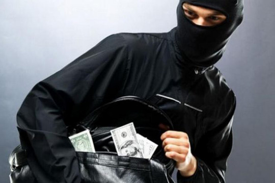 Điều tra vụ đột nhập siêu thị trói bảo vệ cướp tiền