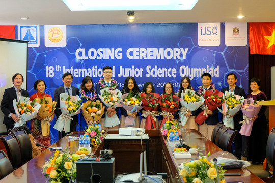 Học sinh Hà Nội giành 4 Huy chương vàng Olympic khoa học trẻ quốc tế