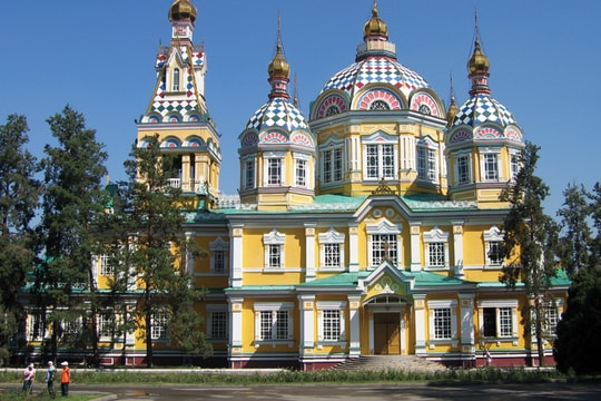 Almaty - trái tim của Kazakhstan