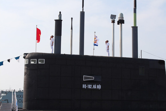 Tàu ngầm 182-Hà Nội: Hoàn thành xuất sắc nhiệm vụ, xứng đáng với tên gọi của Thủ đô anh hùng