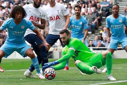 Tottenham thành công giữ chân Hugo Lloris