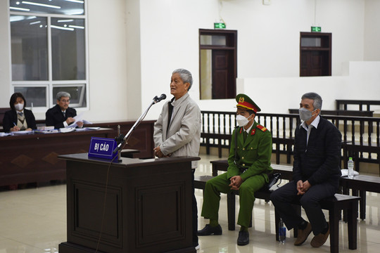 Các bị cáo trong vụ xét xử nguyên Bộ trưởng Vũ Huy Hoàng kêu oan