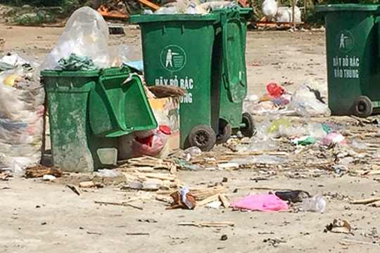 Rác thải lưu cữu gây mất vệ sinh môi trường