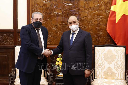Chủ tịch nước Nguyễn Xuân Phúc tiếp Đại sứ Ai Cập chào từ biệt