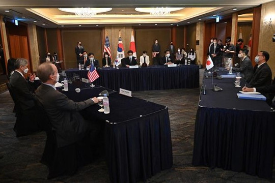 Ngoại trưởng Mỹ, Nhật Bản, Hàn Quốc ra tuyên bố chung