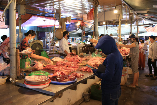 Bảo đảm an toàn thực phẩm tại chợ