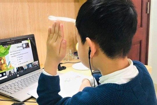 Nhiều trường ở Hà Nội chuyển sang dạy học trực tuyến từ ngày mai, 28-2