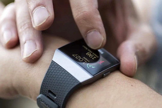 Fitbit thu hồi đồng hồ thông minh Ionic vì nguy cơ cháy gây bỏng