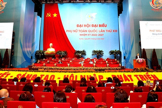 Đại hội đại biểu phụ nữ toàn quốc lần thứ XIII tiến hành phiên họp trù bị