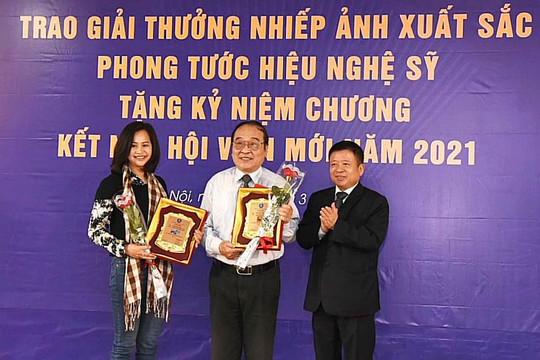 Trao 28 giải thưởng Hội Nghệ sĩ nhiếp ảnh Việt Nam năm 2021