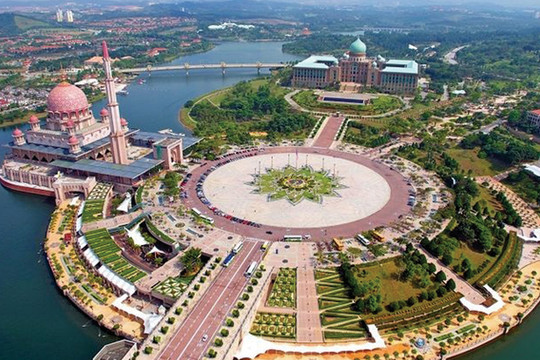 Putrajaya - hình mẫu của “thủ đô thứ hai”