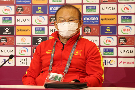 Huấn luyện viên Park Hang-seo khen học trò sau trận hòa Nhật Bản