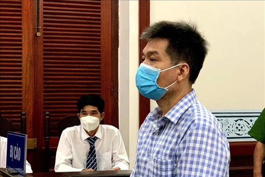 Tuyên phạt Nguyễn Hoài Nam 3,5 năm tù về tội lợi dụng các quyền tự do dân chủ