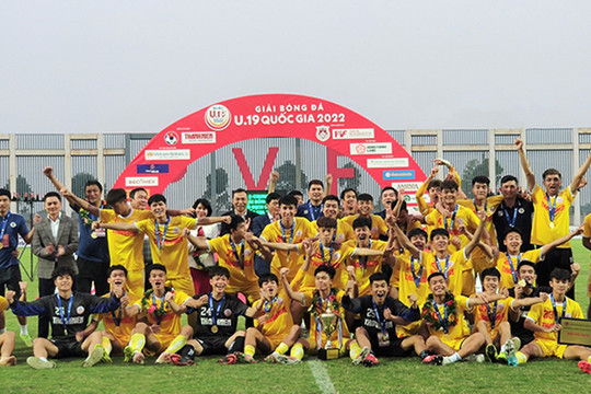 U19 Hà Nội giành ngôi vô địch Giải bóng đá U19 quốc gia 2022