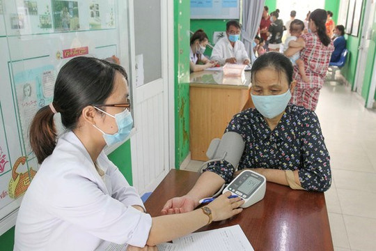 Thành phố Hồ Chí Minh: Bác sĩ về hưu được ký hợp đồng làm việc tại trạm y tế cơ sở