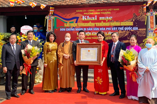 Lễ hội Chùa Láng vinh dự đón Bằng chứng nhận di sản văn hóa phi vật thể quốc gia