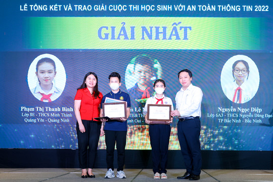 Hà Nội có nhiều giải thưởng cuộc thi ''Học sinh với an toàn thông tin''