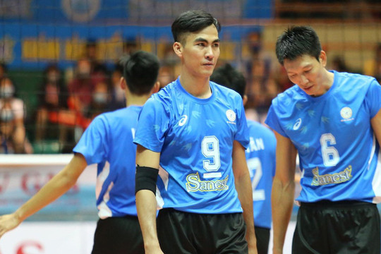 Đội tuyển bóng chuyền nam Việt Nam gọi bổ sung chủ công Từ Thanh Thuận chuẩn bị cho SEA Games 31