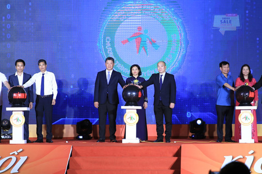 Khai mạc Chương trình khuyến mại tập trung thành phố Hà Nội và Tuần hàng Việt năm 2022