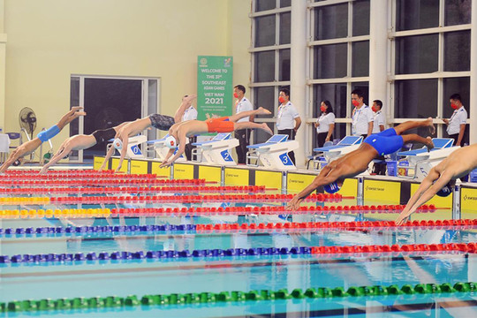 Ba tấm Huy chương vàng đầu tiên quý giá của bơi Việt Nam tại SEA Games 31