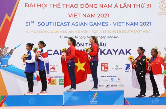 Thêm hai Huy chương vàng cho tuyển Việt Nam ở nội dung thuyền canoeing/kayak
