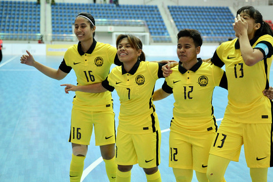 Hòa kịch tính Myanmar, đội tuyển futsal nữ Malaysia giành Huy chương đồng SEA Games 31