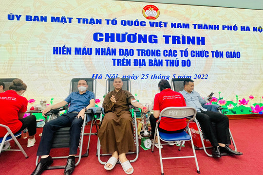 Các tổ chức tôn giáo Hà Nội tham gia hiến máu