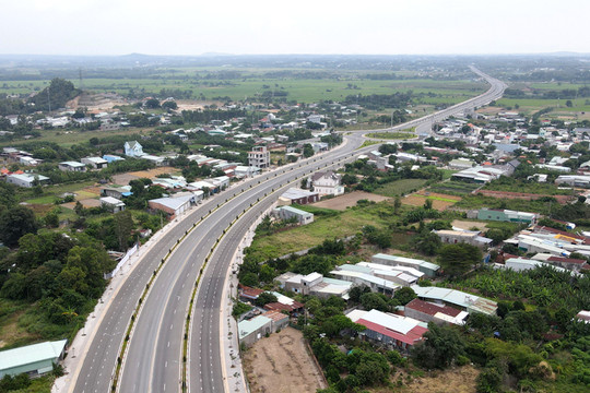 Khu vực Đông Nam Bộ: Sẵn sàng cho các dự án giao thông quan trọng
