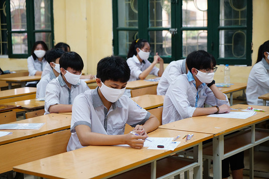 Năm học 2022-2023, Hà Nội dự kiến giữ ổn định phương thức thi vào lớp 10 chương trình song bằng