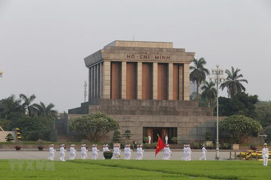 Tạm ngừng tổ chức lễ viếng, lễ tưởng niệm tại Lăng Chủ tịch Hồ Chí Minh