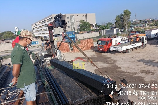 Tôn thép Sáng Chinh cung cấp và phân phối thép hình, thép hộp, thép ống, thép tấm, tôn, xà gồ